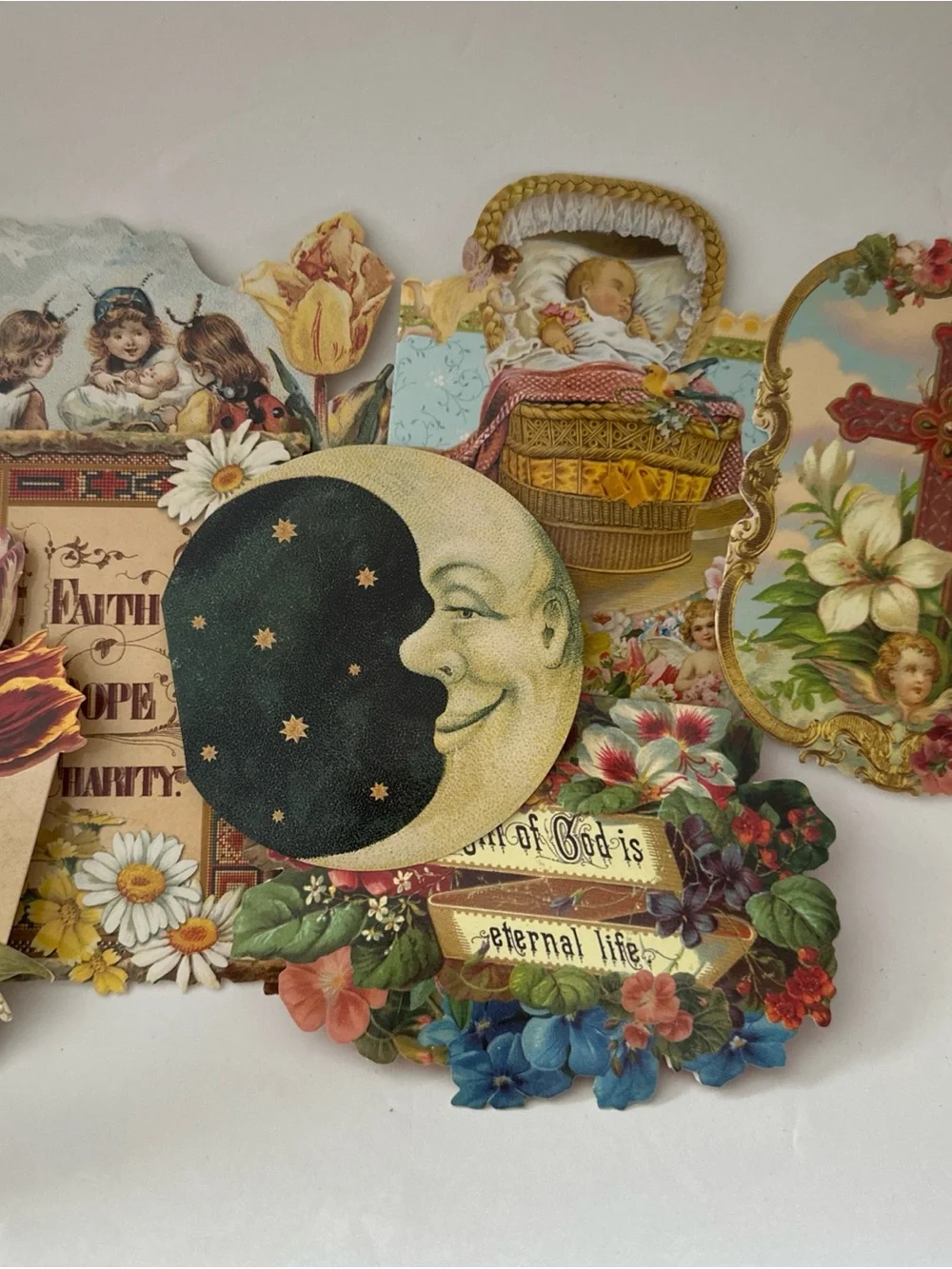 BOX Punch Studio lot OF 128 Victorian Style Die-Cut Mini Note Card's